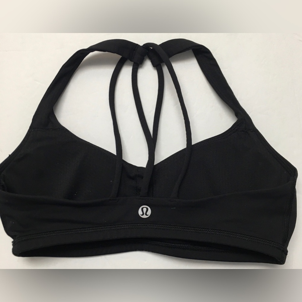 Lululemon Sports Bra 4 Black Athletic Sporty Gym Yoga Pilates Workout - Picture 2 of 3